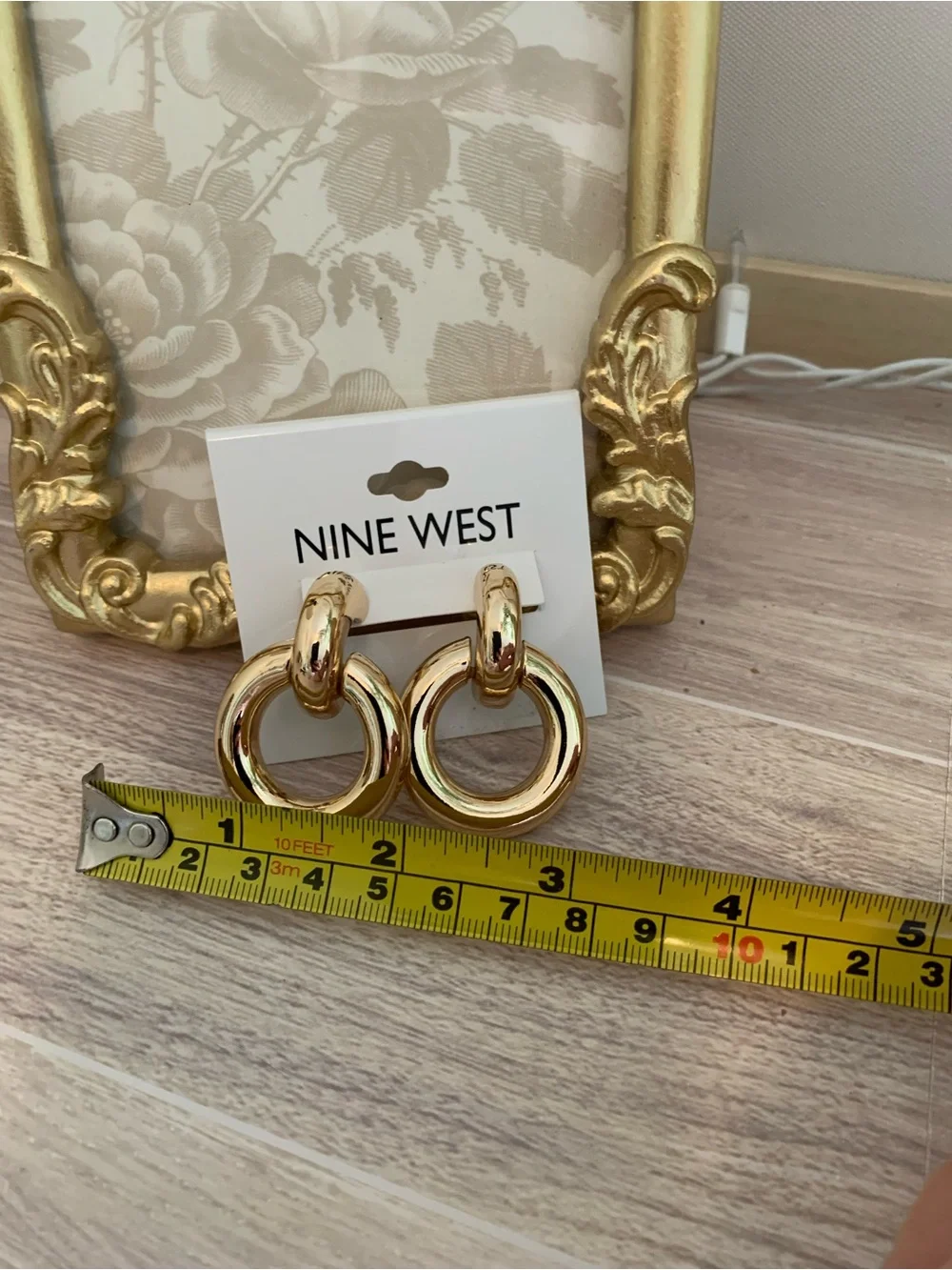 Nine West Shiny Gold Interlocking Hoop Earrings - Picture 3 of 4